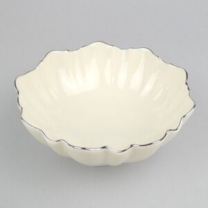Lenox Ivory Platinum Trim Symphony Sculptured Bowl